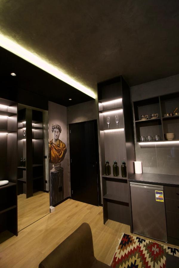 King'S Apartment คอร์เชอ ภายนอก รูปภาพ