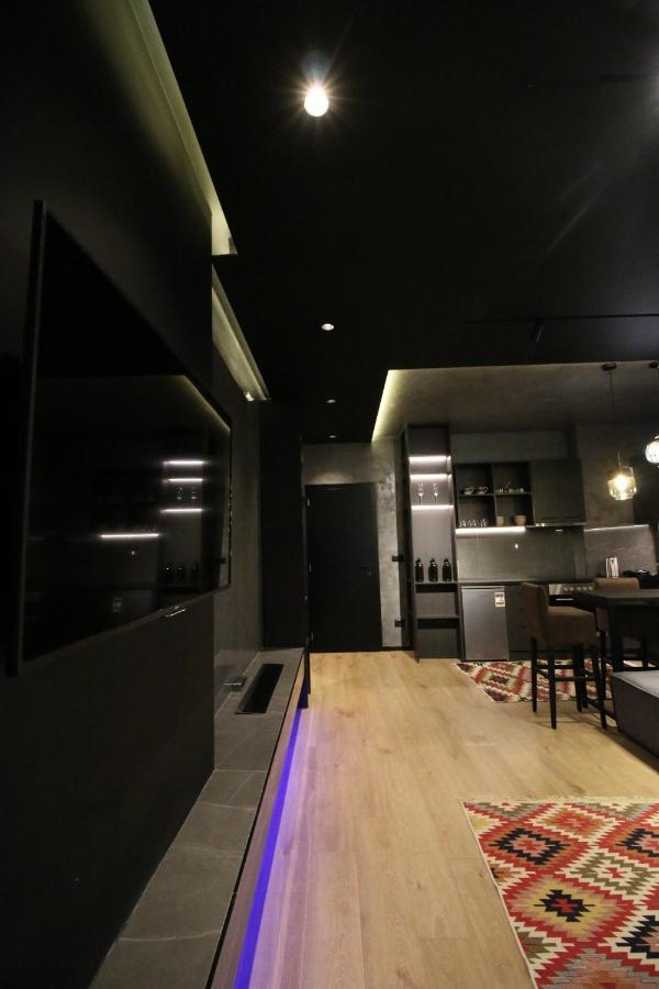 King'S Apartment คอร์เชอ ภายนอก รูปภาพ